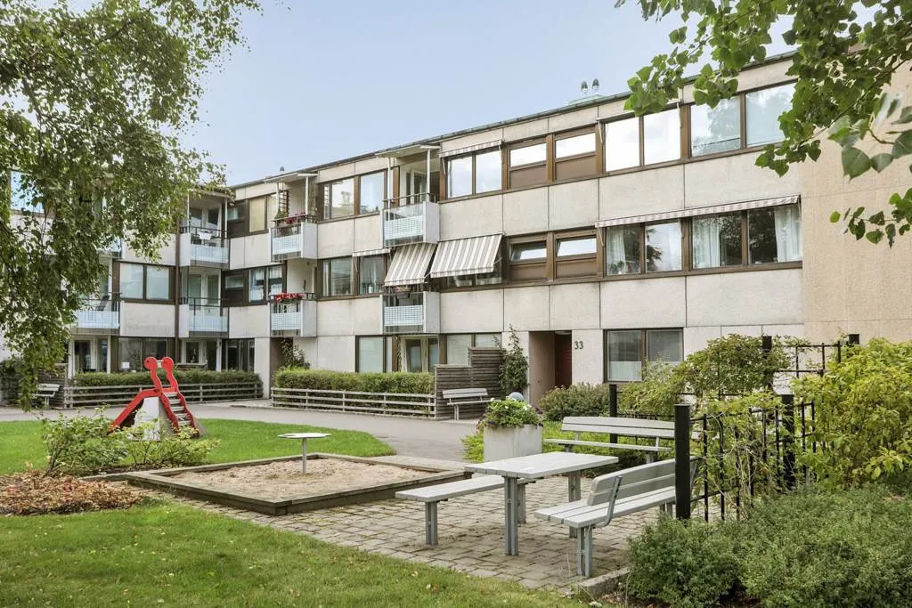 Aed - Modern 1.5-Bedroom Flat with Large Terrace in Askim