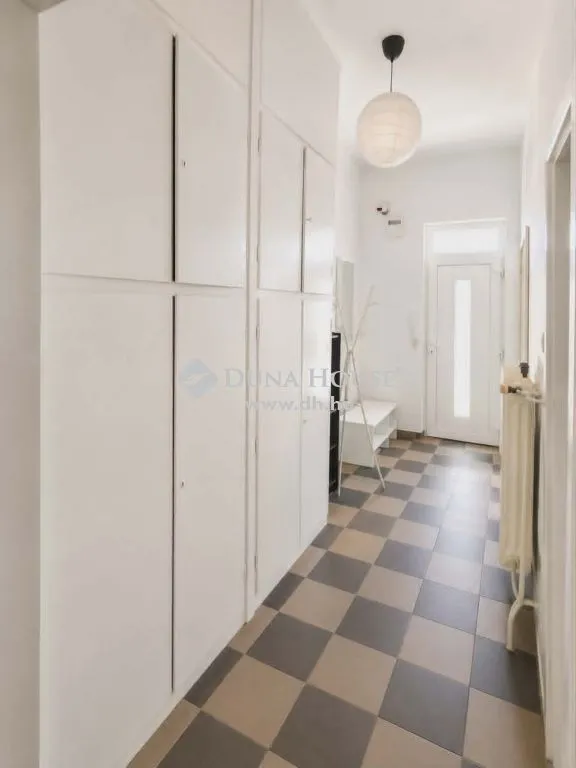 Ingresso - Apartment with Panoramic Balcony in Veszprém Centre