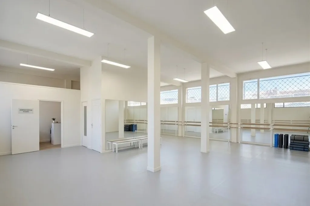 Toad - Commercial Space with High Ceilings in Romans-sur-Isère