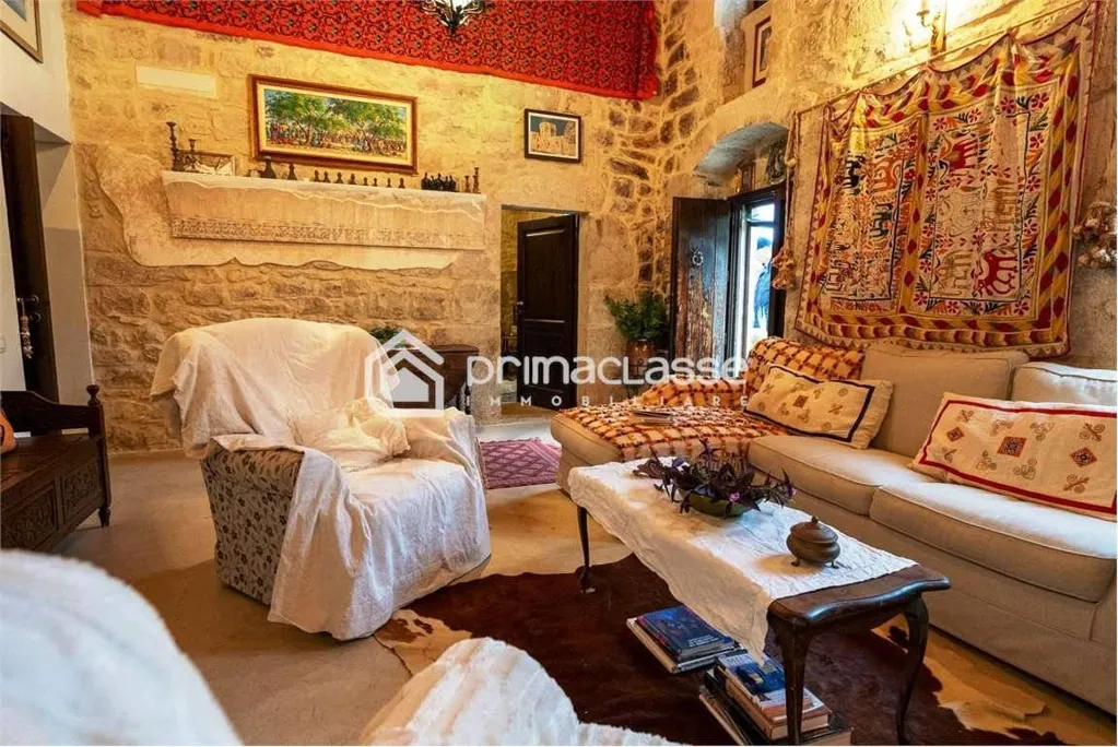 Soggiorno - Restored Casale with Pool in Modica Sorda