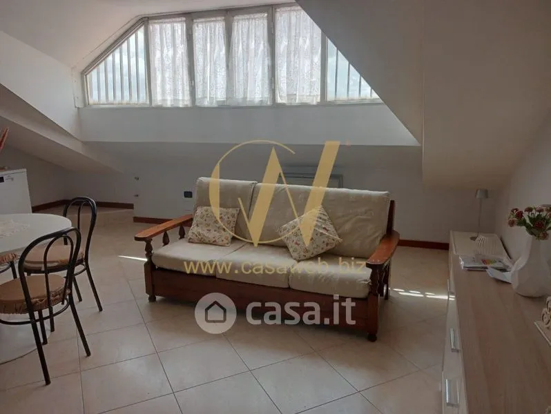 Soggiorno - South-East Facing Loft in Caserta Centre