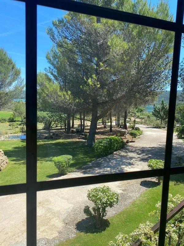 Pièces - Rustic Finca with Pool and Terrace in Durón