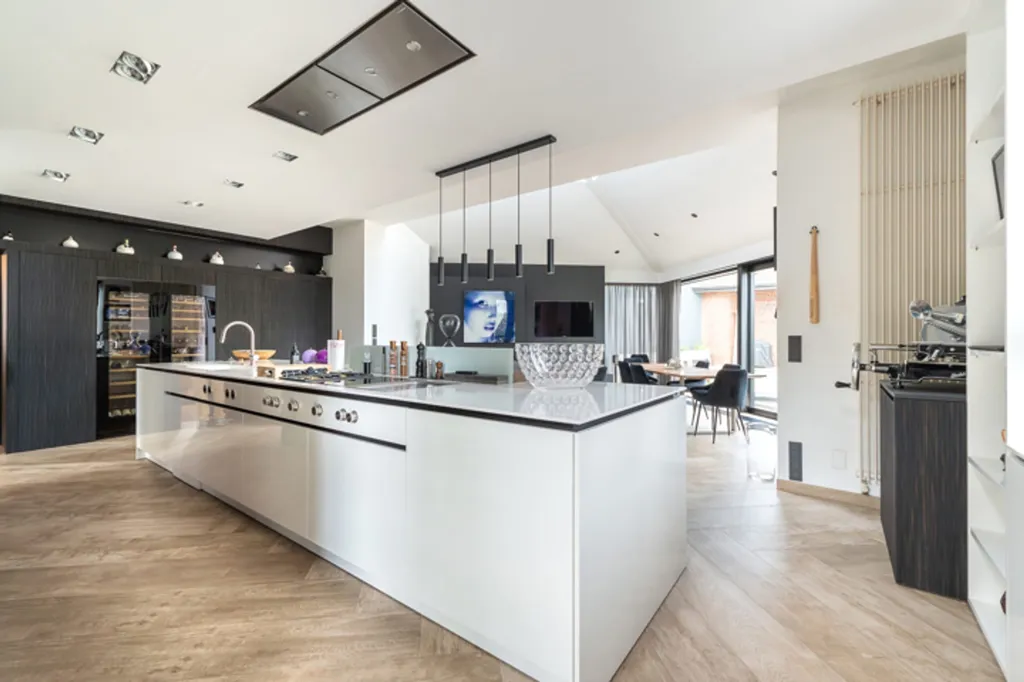 Köök - Elegant Villa with Pool in Nivelles