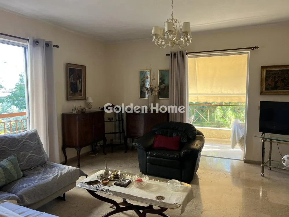 Elutuba - Bright Apartment with Balcony in Volos Centre