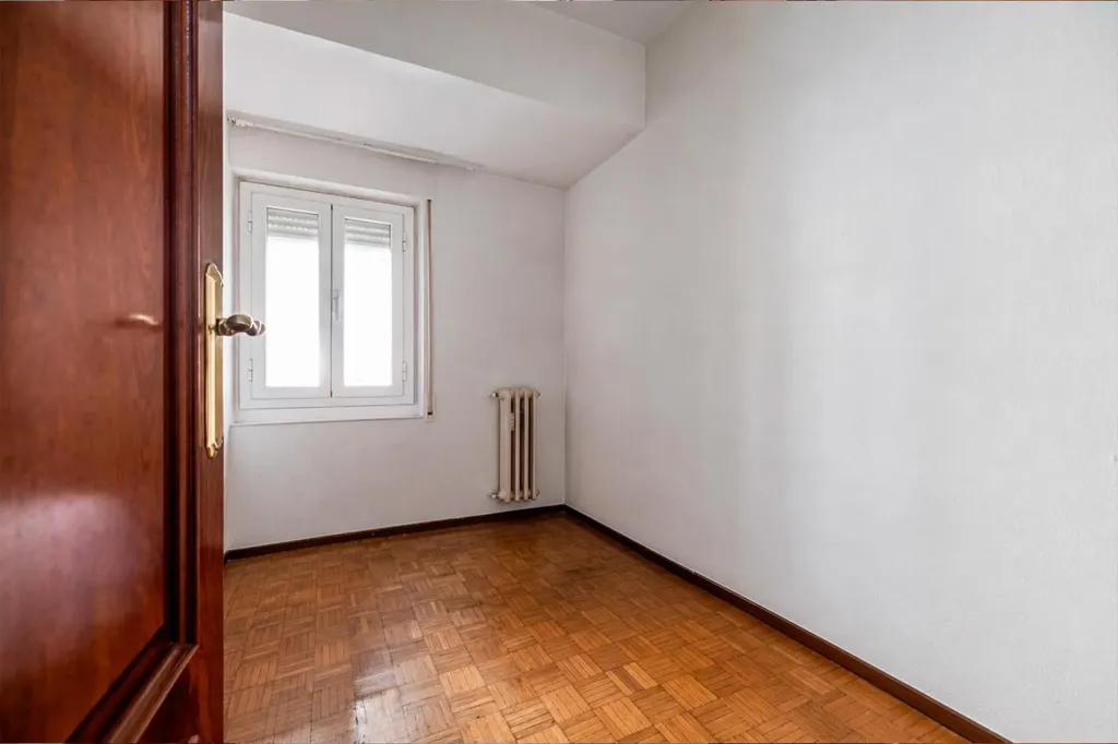 Pièces - Apartment with Terrace in Guindalera, Madrid