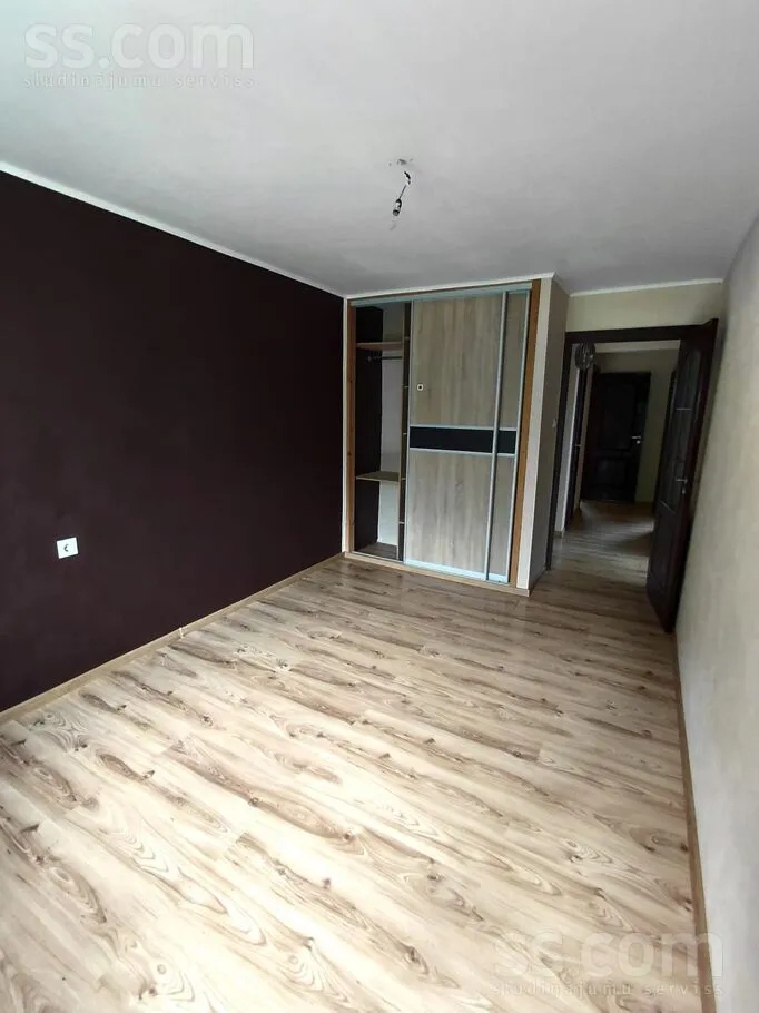 Stanze - Renovated Apartment with Balcony in Rundāles