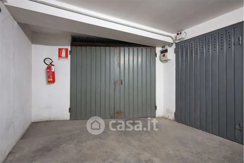 Garaaž - Quadrilocale with Balcony in Modena