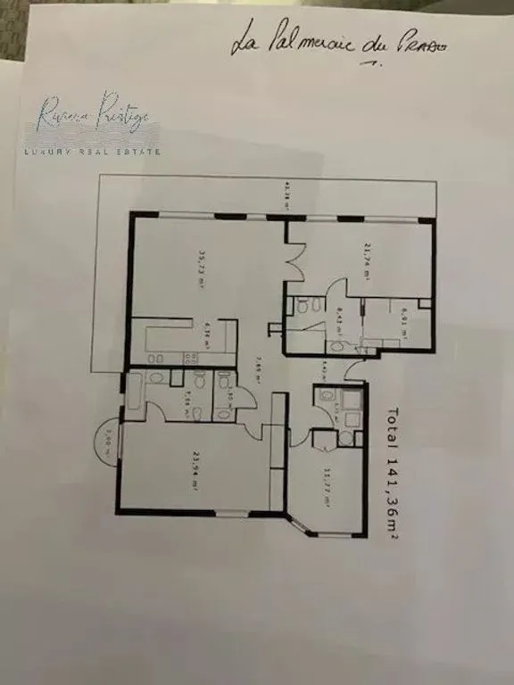 Plaan - Penthouse Apartment with Pool View in Cannes