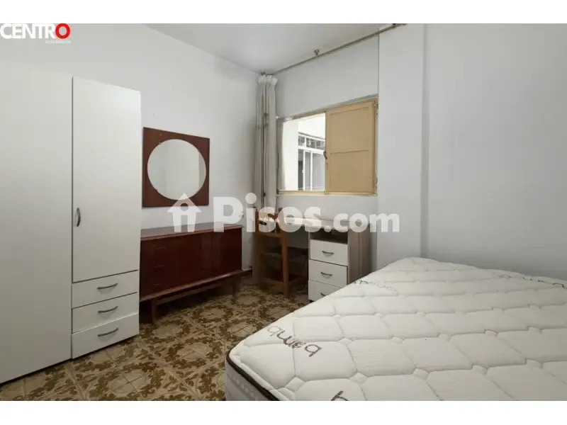 Magamistoad - Spacious Apartment with Balcony in Santa Clotilde