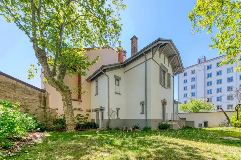 Jardin - Maison de 3 Chambres avec Jardin à Chazière, Lyon