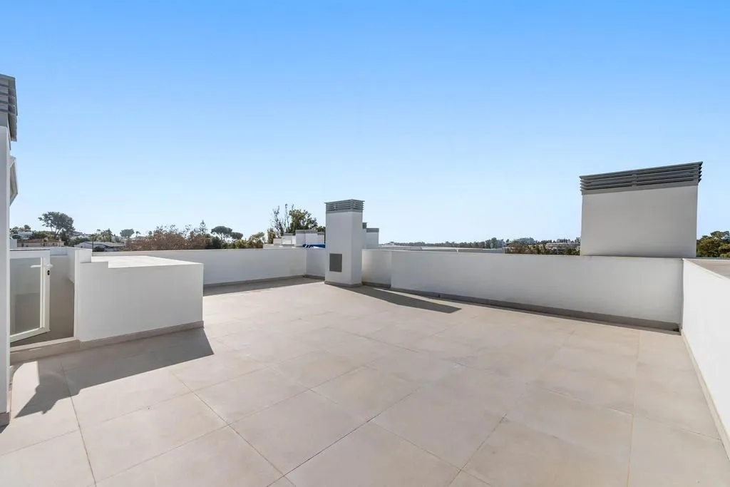 Terrass - Luxury Villa with Pools in San Pedro de Alcántara