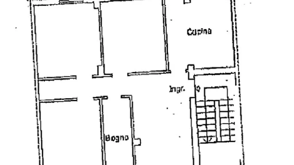 Plaan - Three-Bedroom Apartment with Balcony in Crotone