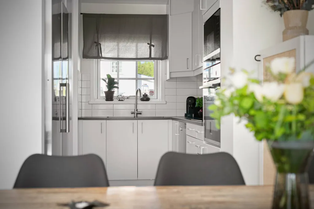 Dining Room - Modern Bungalow with Garden in Säljan