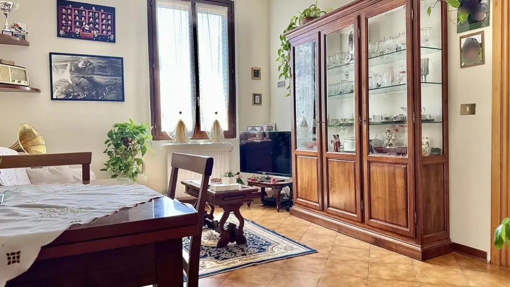 Salle à manger - 3-Bed Apartment with Veranda in Parma