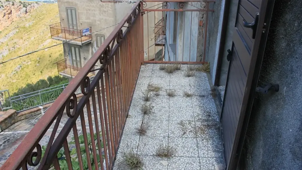 Balcon - Historic Townhouse with Sea View in Grisolia