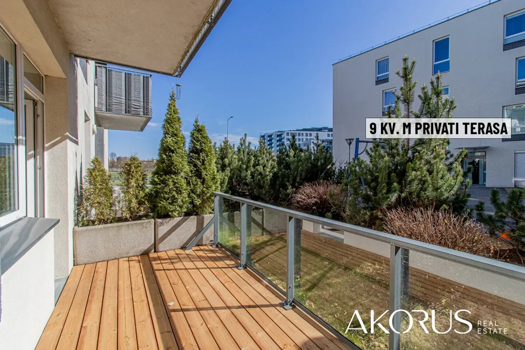 Balcon - Apartment with South-Facing Terrace in Žirmūnai