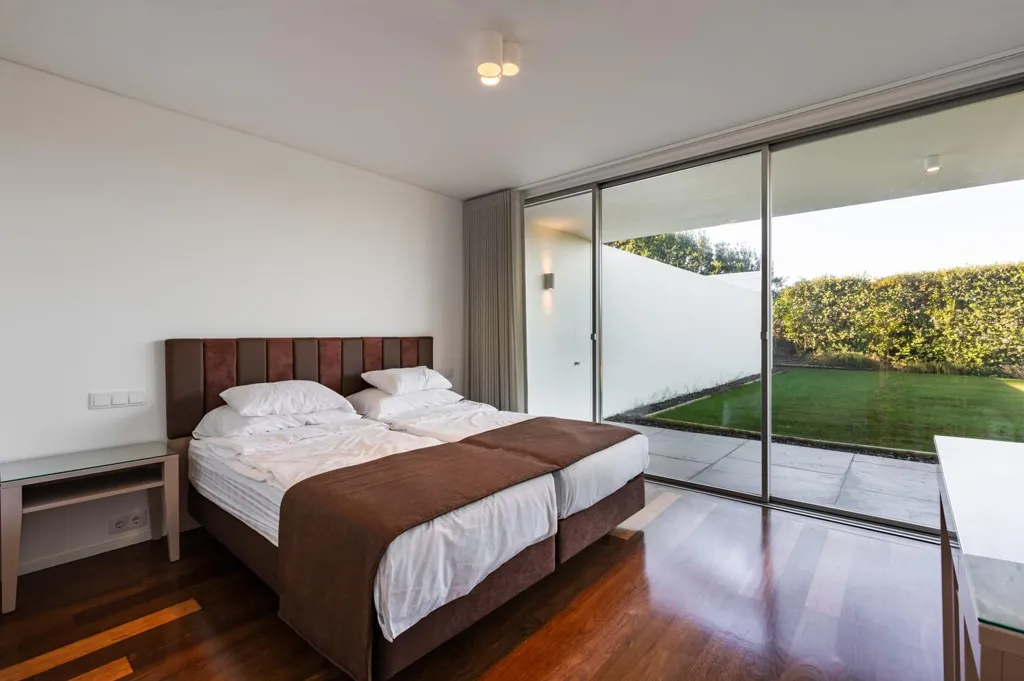 Magamistoad - Contemporary Villa with Golf Course in Bom Sucesso