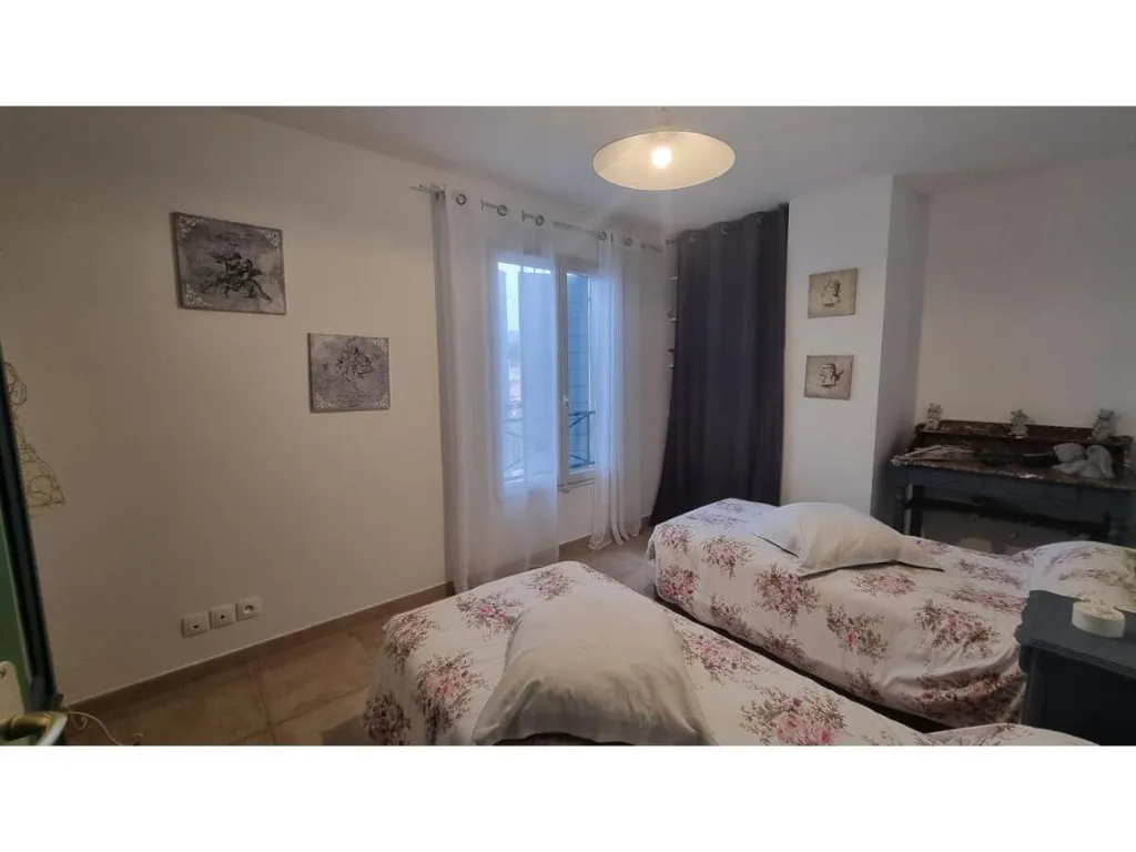Magamistoad - Villa with Pool in Tranquil Village Vicinity