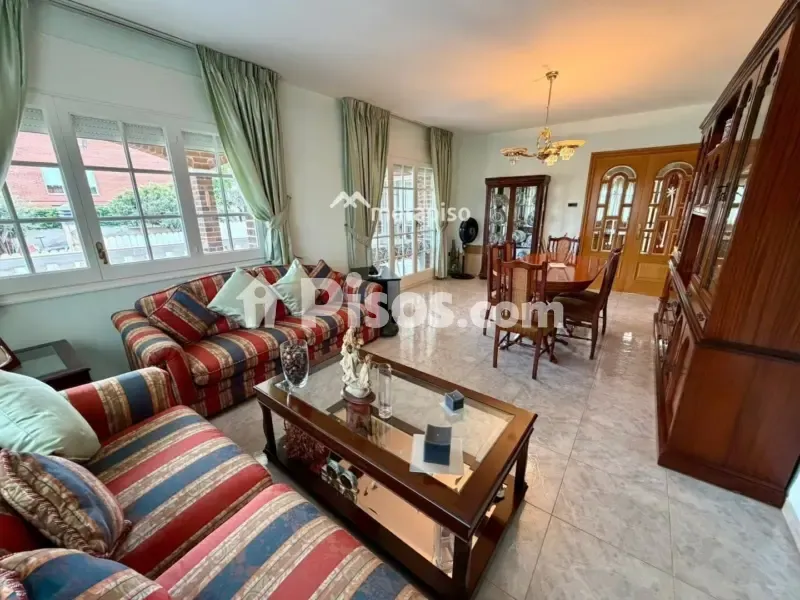 Séjour - Chalet with Pool in El Vendrell