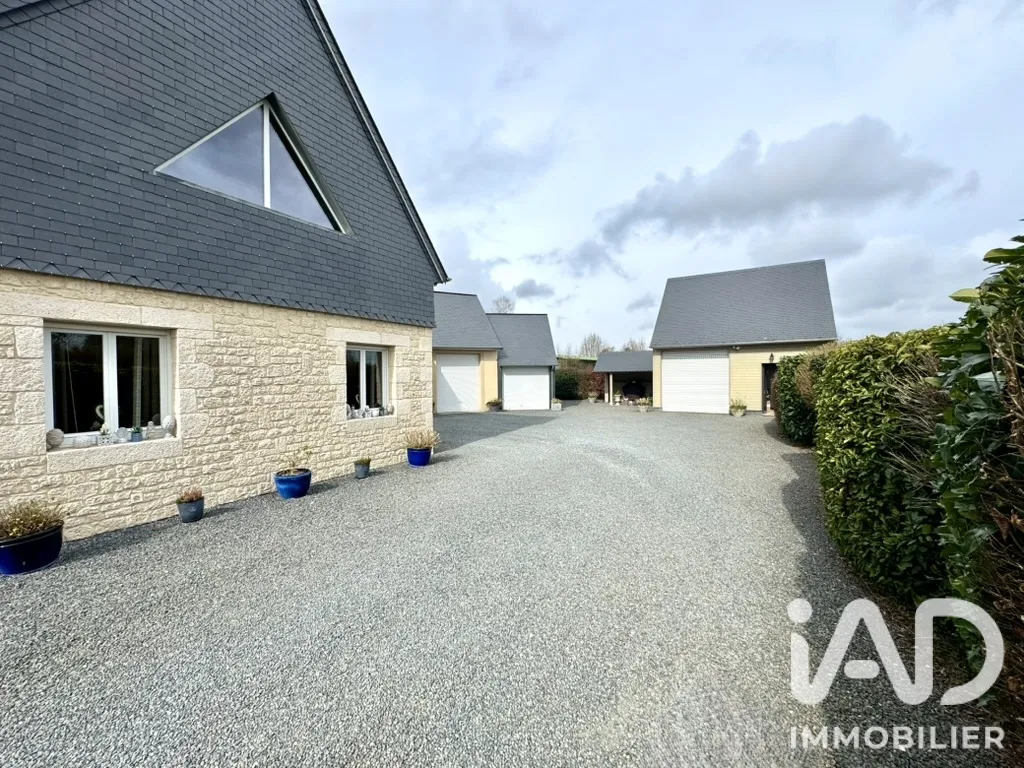 Välivaade - Architectural House with Pool near Honfleur