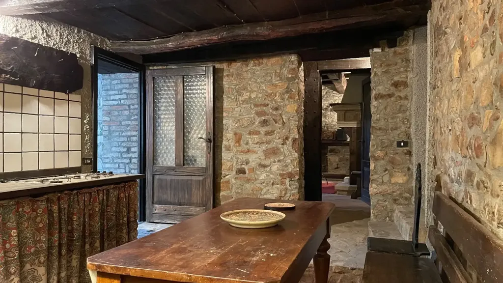 Cuisine - Restored Stone Villa with Terraces in Gropparello