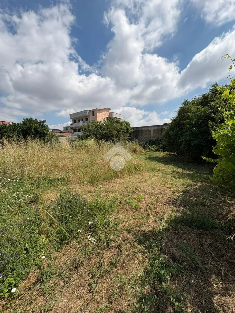 Jardin - Buildable Plot with Development Potential in Afragola