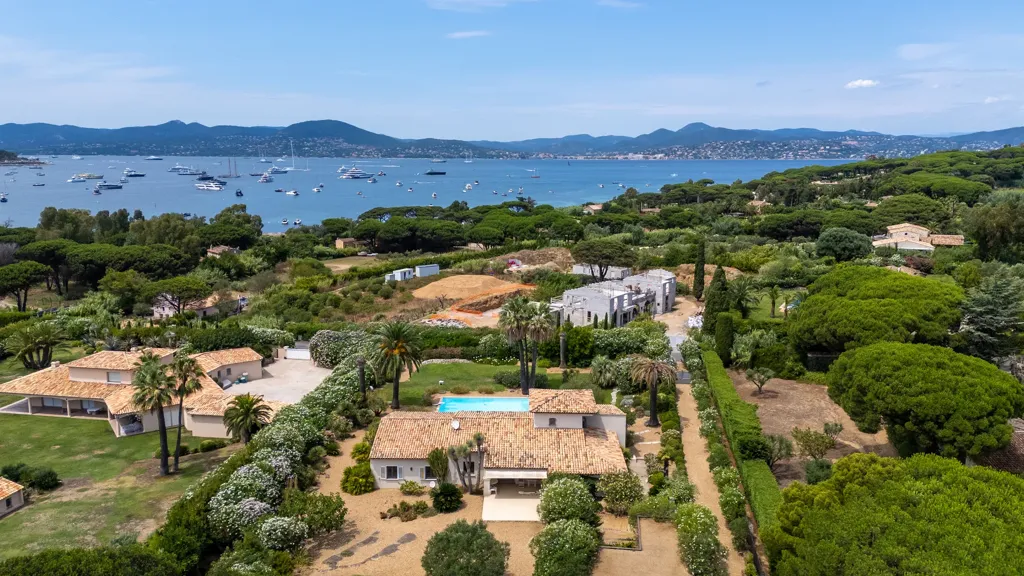 Õhuvaade - Villa with Sea View in Saint-Tropez