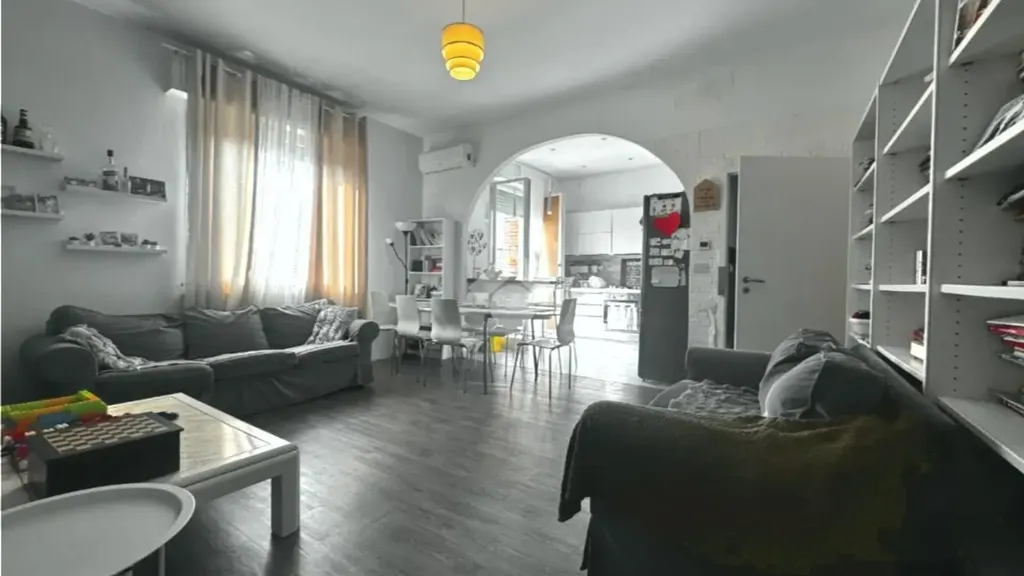Elutuba - Duplex Apartment with Balcony in Lugo
