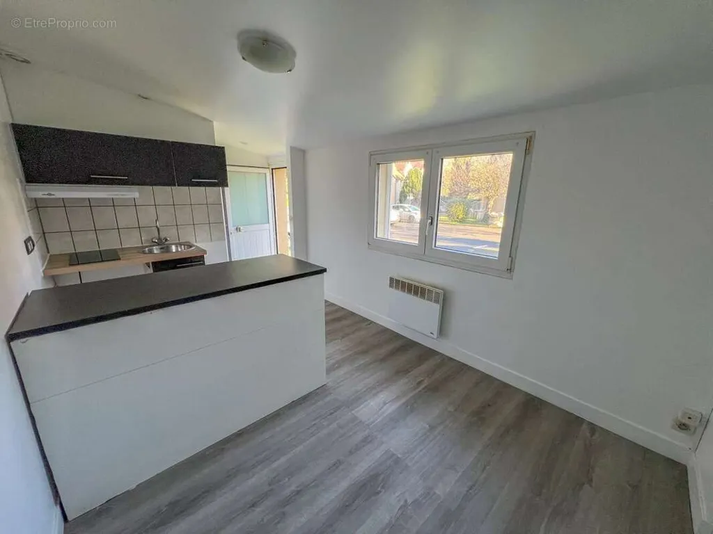 2-toaline korter asukohas Saint-Remy-Les-Chevreuse