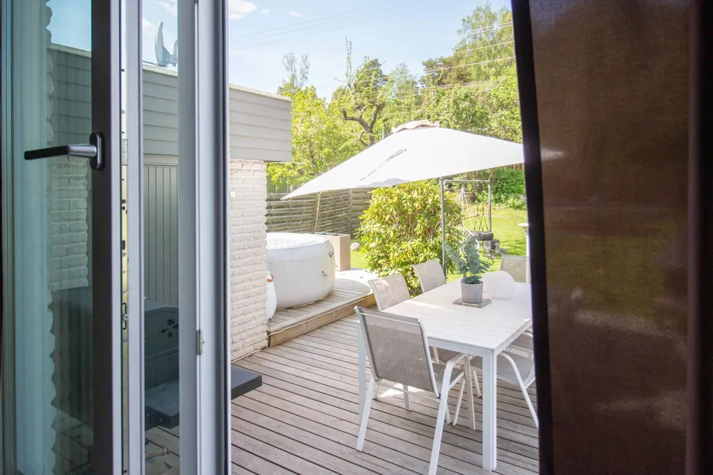 Terrasse - Renovated Villa with Garden in Jönköping