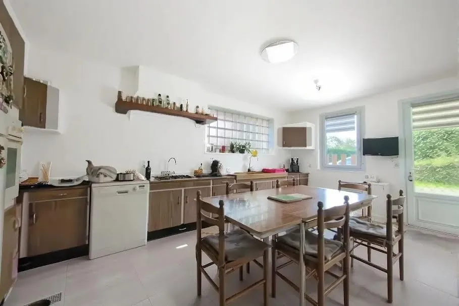 Cuisine - Maison en Pierre avec Terrasse à Saint Martin du Bois