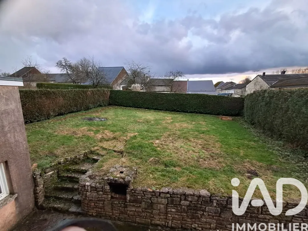 Garden - Charming House with Garden in Cernion