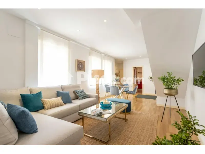 Elutuba - Duplex Apartment with Terrace in Seville's Historic Centre