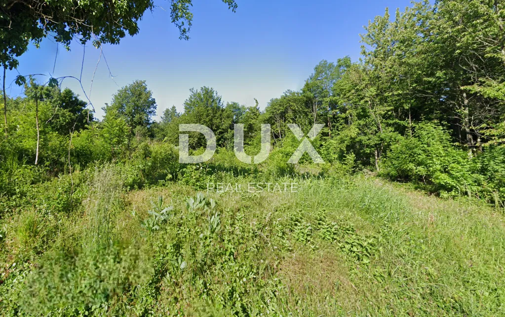 Jardin - Buildable Land with Greenery in Oprtalj, Istra