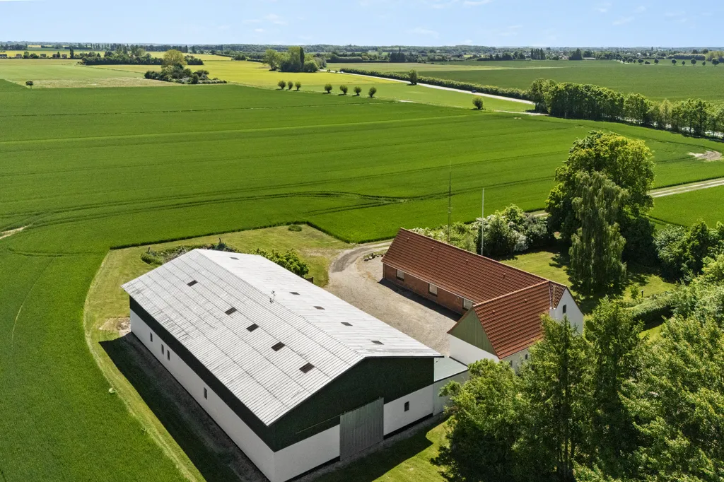 Õhuvaade - Villa with Large Barn in Nakskov