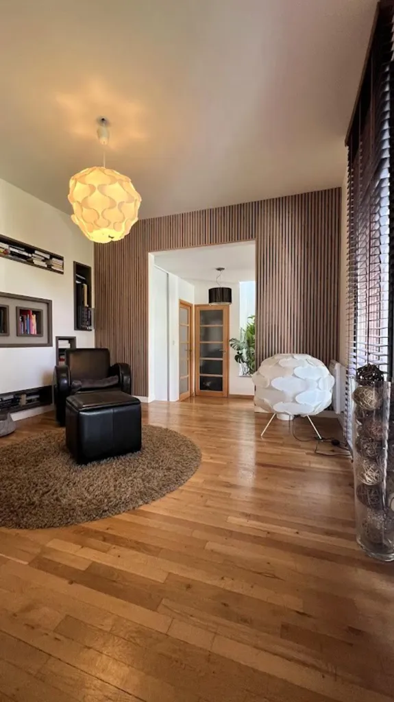 Elutuba - Renovated Villa with Pool in Lissieu