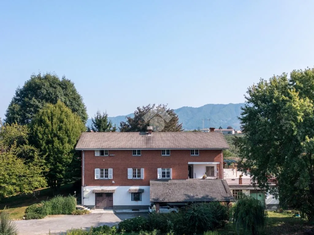 Välivaade - Independent Villa with Garden near Revello