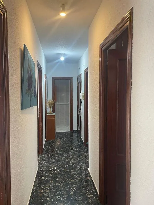 Entrée - Apartment with Balcony in Loja
