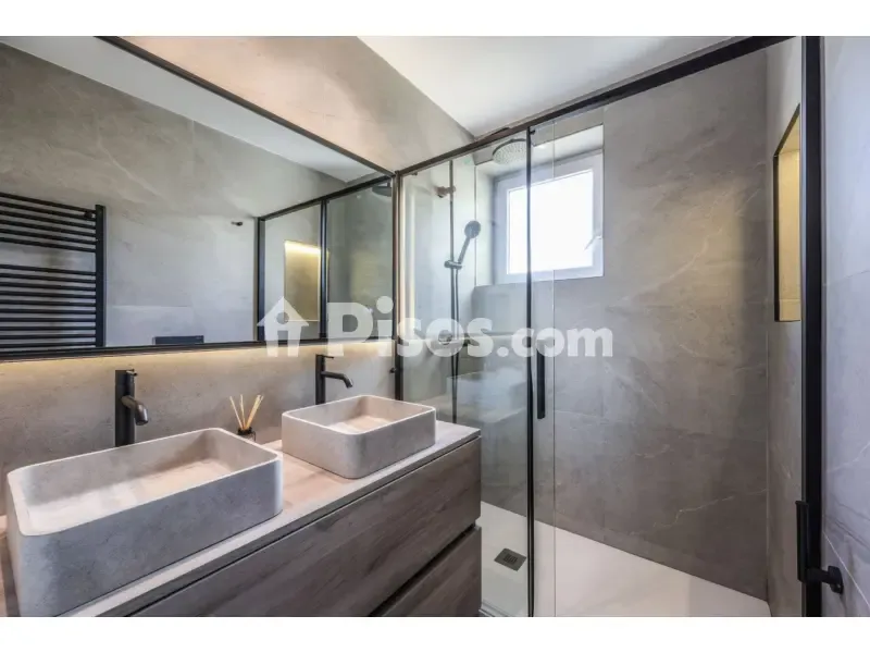 Salles de bain - Furnished Flat in Salamanca, Madrid