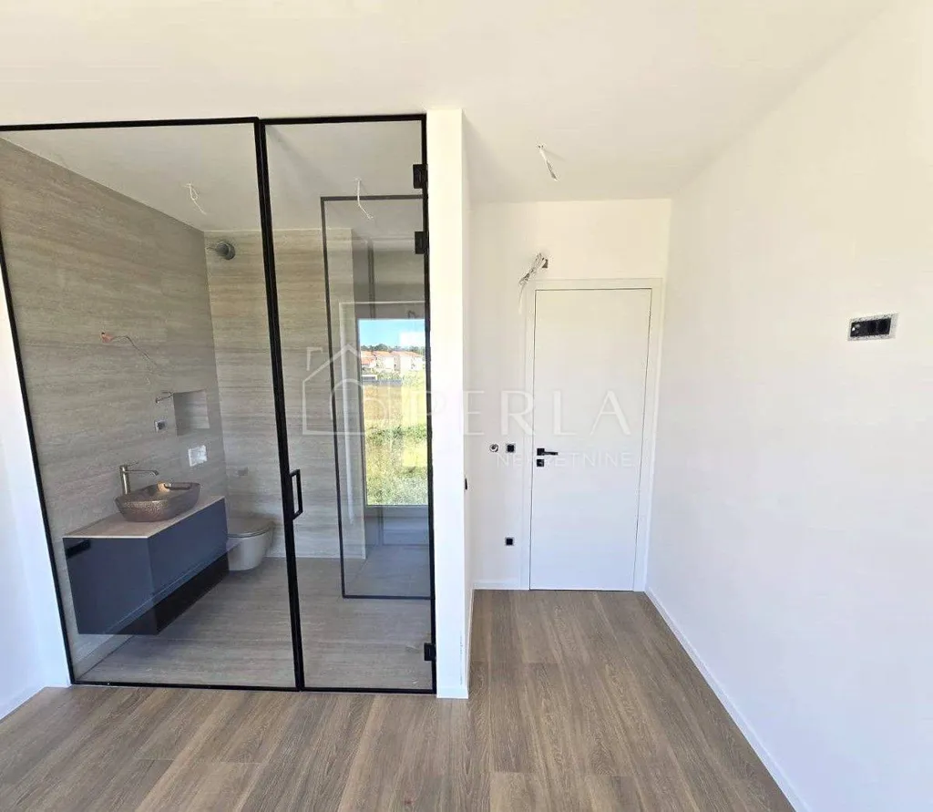 Vannitoad - Smart Home Villa with Private Pools in Nin