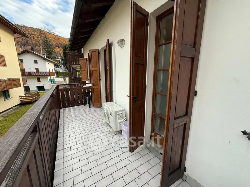 Balcon - Modern Apartment with Balcony in Aprica