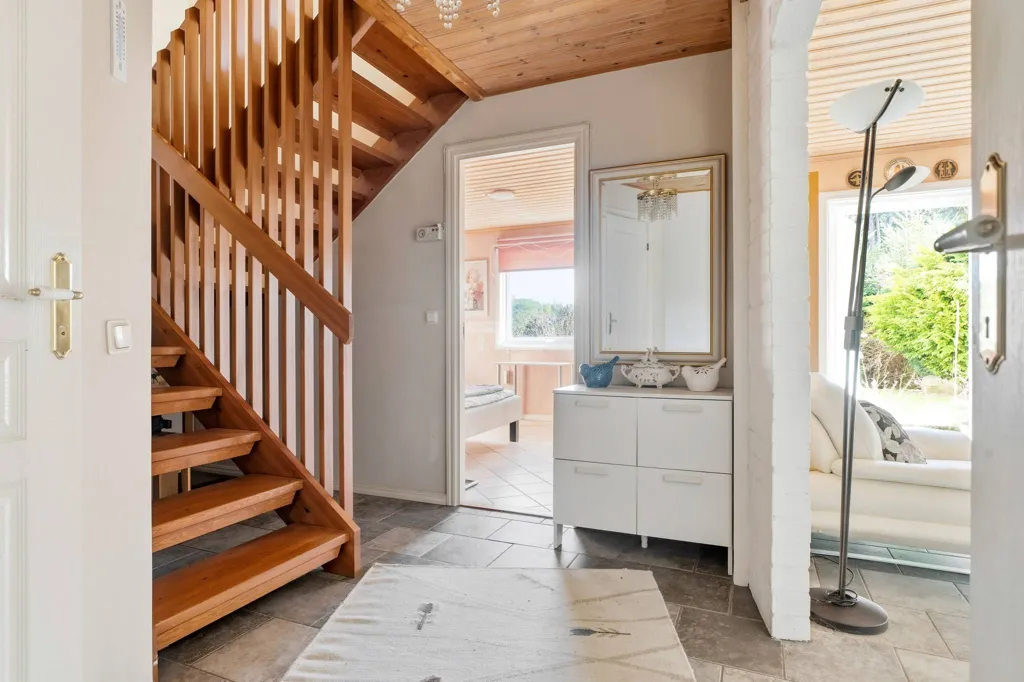 Toad - Social Villa with Sunny Terraces in Göteborg