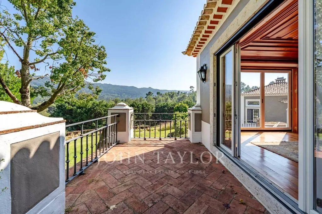 Terrazza - Luxury House with Pool in Sintra