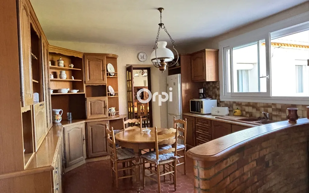 Cuisine - Maison ancienne avec jardin à Bourcefranc-le-Chapus