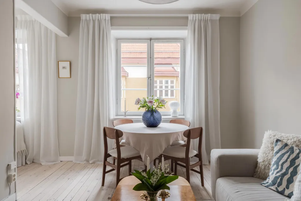 Söögituba - Twin-Unit Flat with City Views in Vasastan