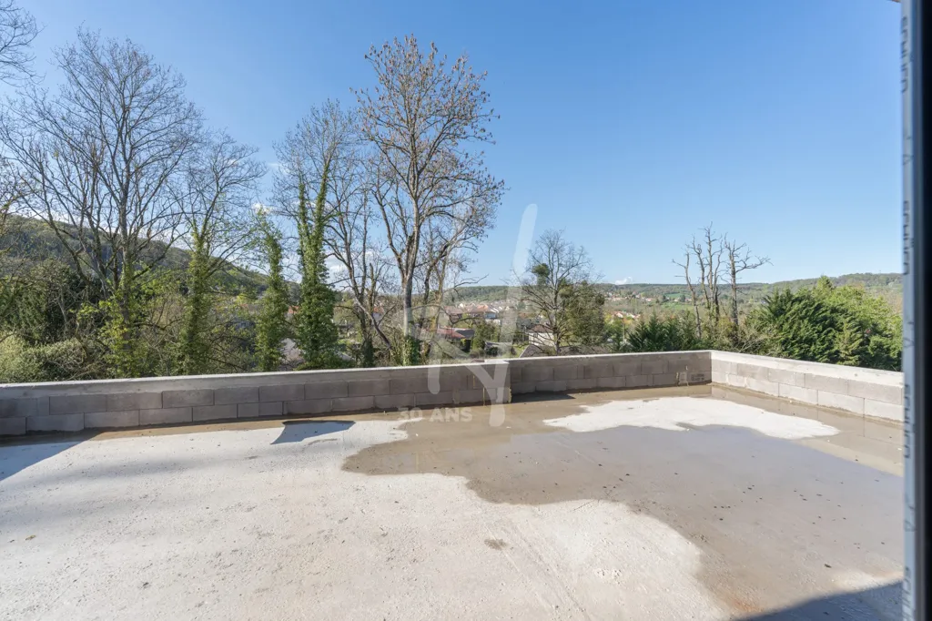 Terrasse - Villa Contemporaine avec Terrasses à Rozérieulles