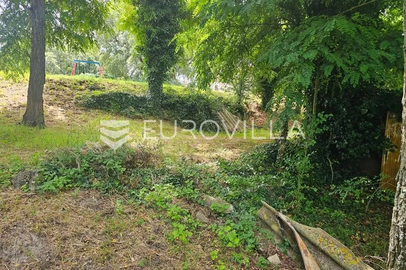 Aed - Building Land with Infrastructure in Tadini, Istria