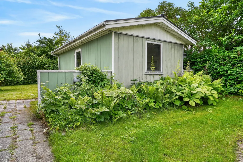 Välivaade - Villa with Garden in Humlebæk