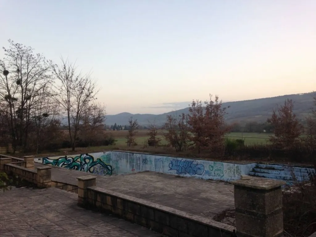 Bassein - Historic Monastery with Land in Ariège
