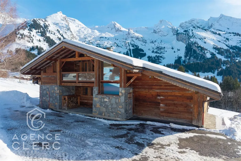 Esterno - Chalet with Ski Access near La Clusaz
